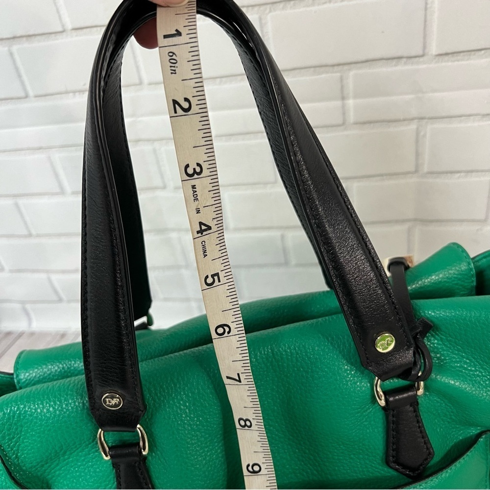 DIANE Von FURSTENBERG Spring Green LEATHER CONVERTIBLE Crossbody SATCHEL BAG - Picture 13 of 16